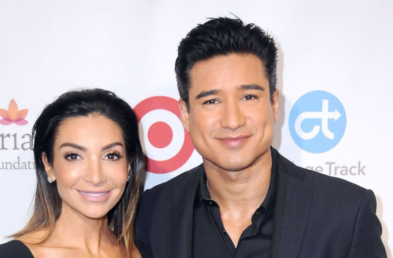 Courtney Mazza and Mario Lopez's Wedding