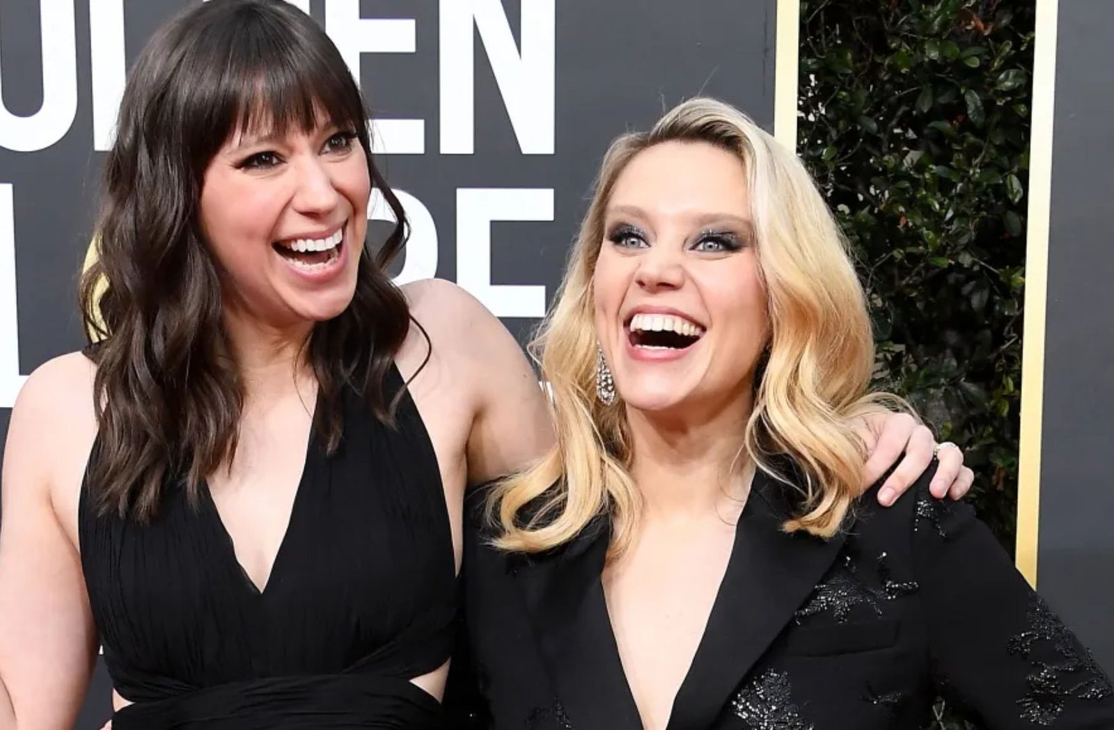 Notary Publix With Kate McKinnon